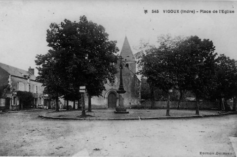 _Vigoux_Place_de_l_Eglise_H.jpg
